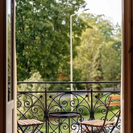 Kochanowskiego Family Apartment