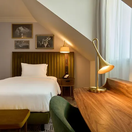 Saski Curio Collection By Hilton Otel Krakow