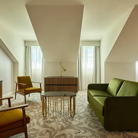 Otel Saski Curio Collection By Hilton