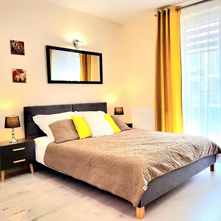 Cracow Novum Downtown 4 Persons Apartment *