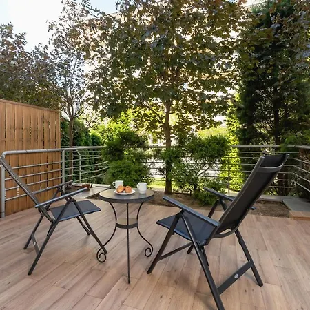 Pleasant With Terrace Cracow By Renters * Krakow