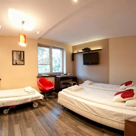 Stay Here Apartment *