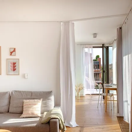 Spacious Close To Main Station / Galeria Krakowska Apartament Kraków
