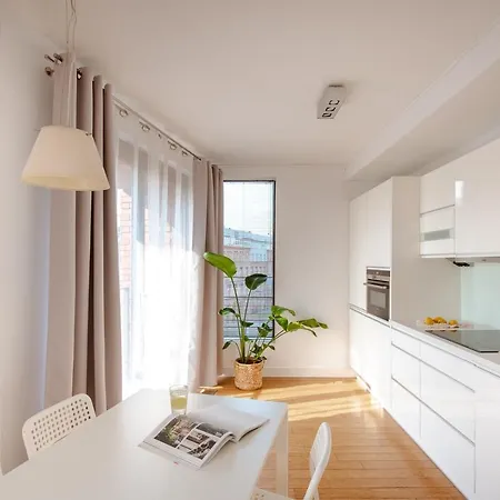 Spacious Close To Main Station / Galeria Krakowska Apartament Kraków