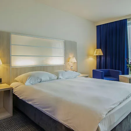 Hotel Park By Radisson
