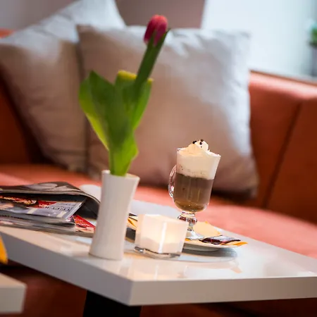 Aparthotel Topolowa - Loftaffair Collection