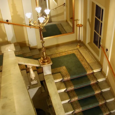 Grand Hotel 5*