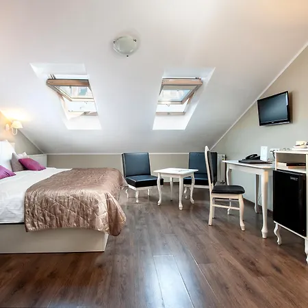 Apart Otel Leone Krakow