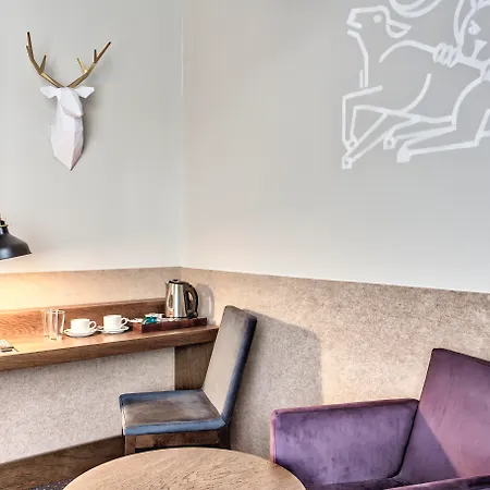 Daniel Griffin By Artery Aparthotel Krakow
