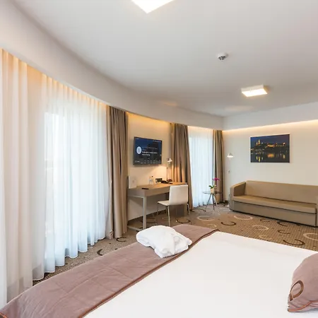 Q Otel Krakow
