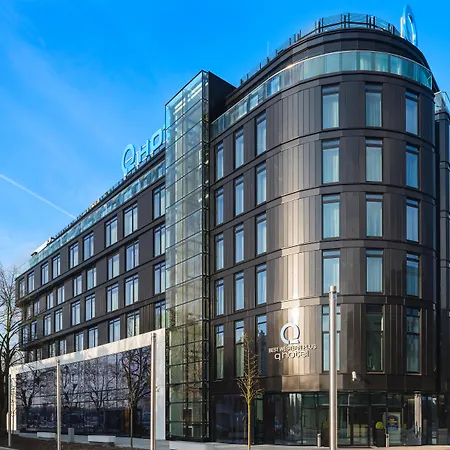 Q Otel