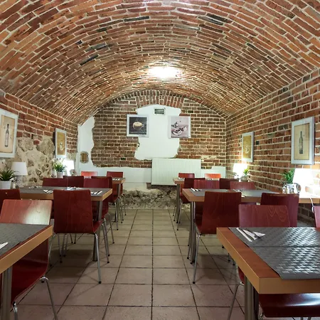 Pergamin 3*