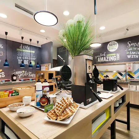 Hotel Hampton By Hilton