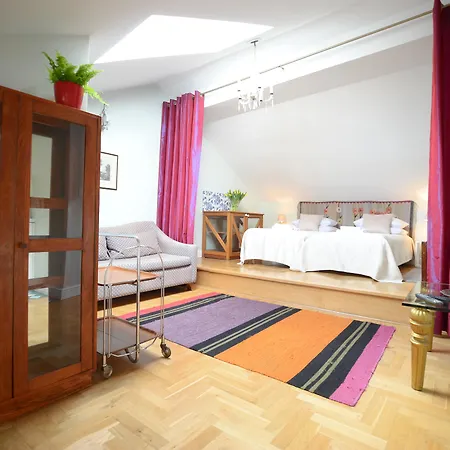 Crystal Chez Helena 3* קרקוב