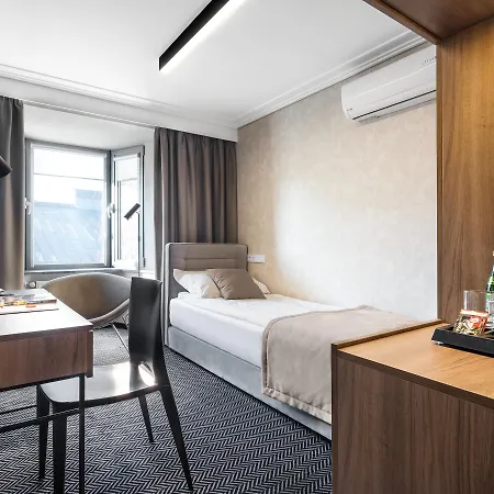Logos Hotel