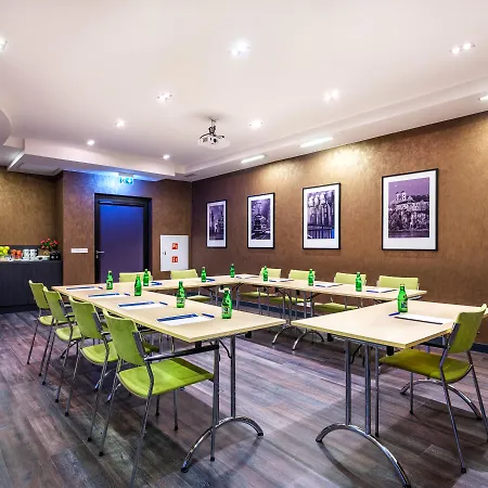 Logos Hotel 3*