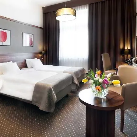Golden Tulip Center 4* Krakow