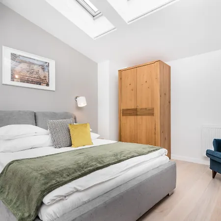 Venetian House Market Square 4* Krakow