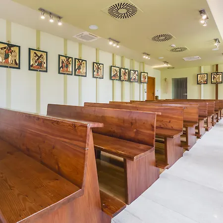 Domus Mater Hotel