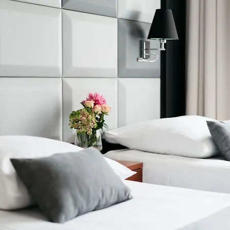 Otel Apis Krakow