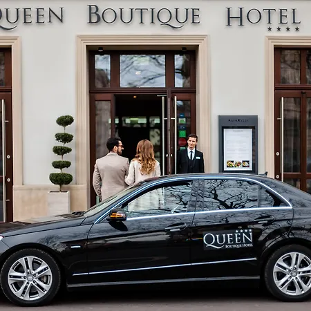 Hotel Queen Boutique 4*