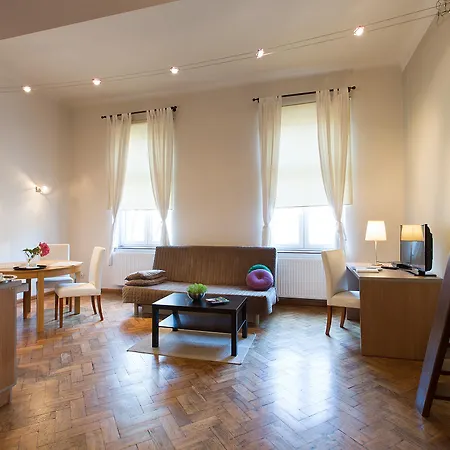 Antique Old Town Apartamento Cracovia