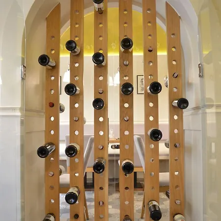 Mikolaj Hotel