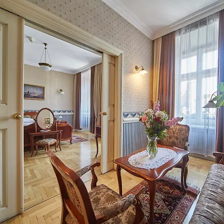 Pollera Hotel Krakow