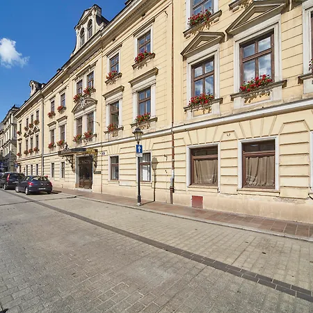 Pollera 3* Krakow