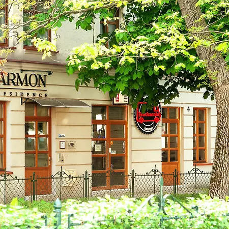 Armon Aparthotel 3*