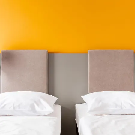 Hotel Vienna House Easy By Wyndham Cracow 3*