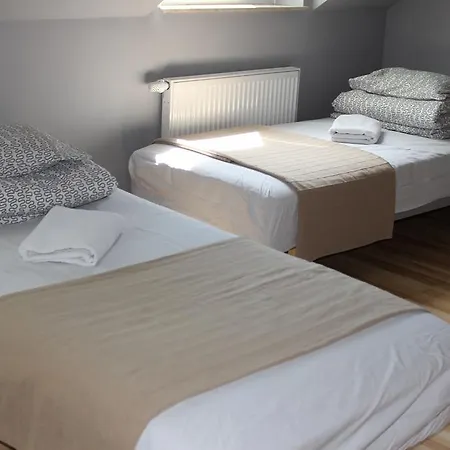 999 Aparthostel Hostel *
