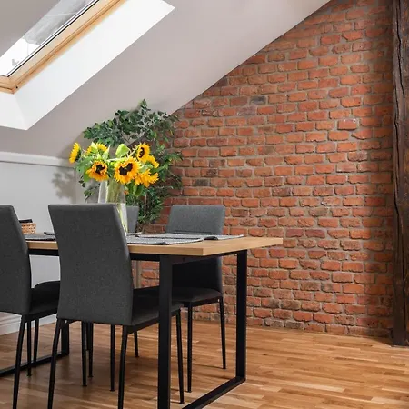 Riverside Premium Class - By Upstairs Apartament *