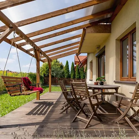 Three-bedroom House Czarnochowice By Renters Krakow