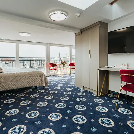 Otel Jan 3*