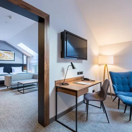 Hotel Grand Ascot