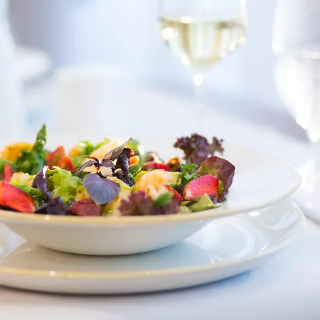 Grand Ascot Hotell