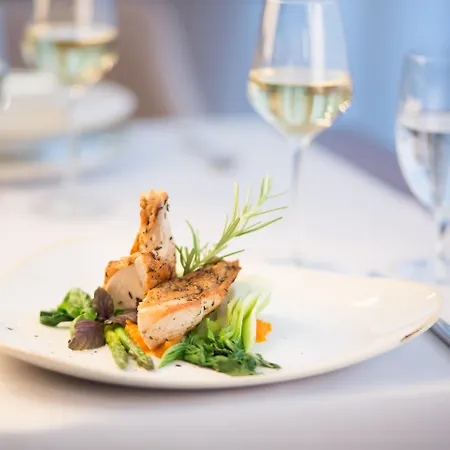 Grand Ascot Hotell
