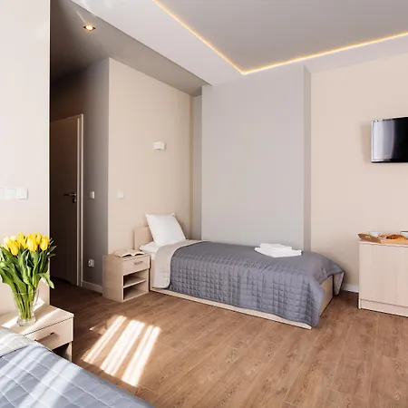 Apart Otel Platinia - Komfortowe Stare 3*