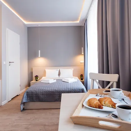 Apart Otel Platinia - Komfortowe Stare 3*