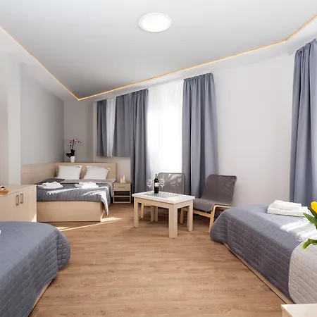 Apart Otel Platinia - Komfortowe Stare Krakow