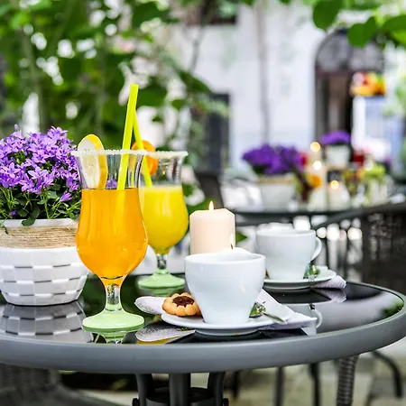 Platinia - Komfortowe Stare 3* Krakow