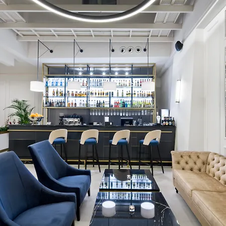 Hotel Wyndham Grand Old Town 5*
