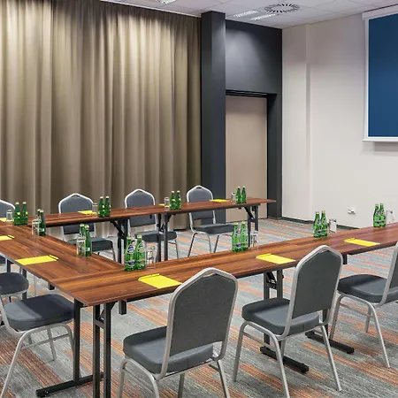 Metropolo By Golden Tulip 4*