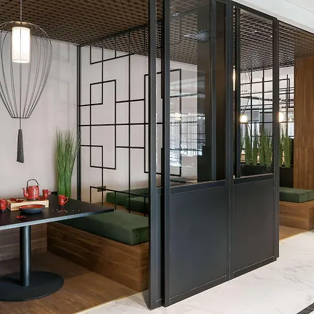 Metropolo By Golden Tulip 酒店