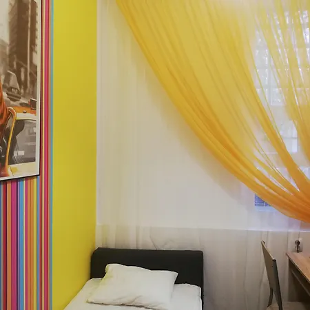 Lorf Hostel&coffee Ostello