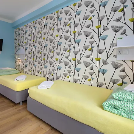 Premium Hostel *