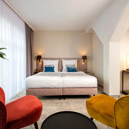 Hotell Mr67 Mayera Rapaporta 4*