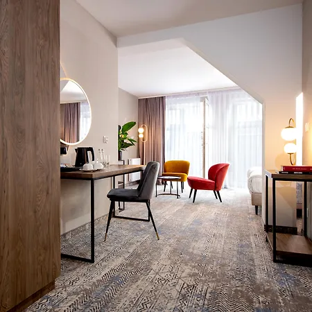 Mr67 Mayera Rapaporta Hotell 4*