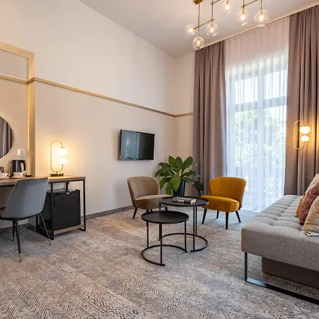 Hotell Mr67 Mayera Rapaporta 4*